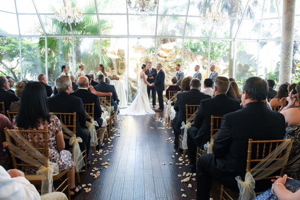 A weding in the Sky Room can be gorgeous! Thanks to Freesia Designs.