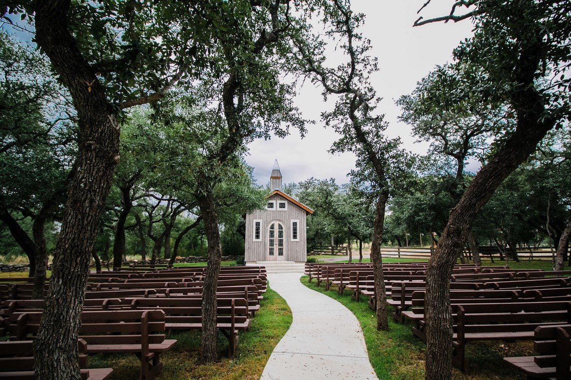 The Firefly Farm-San Antonio Weddings