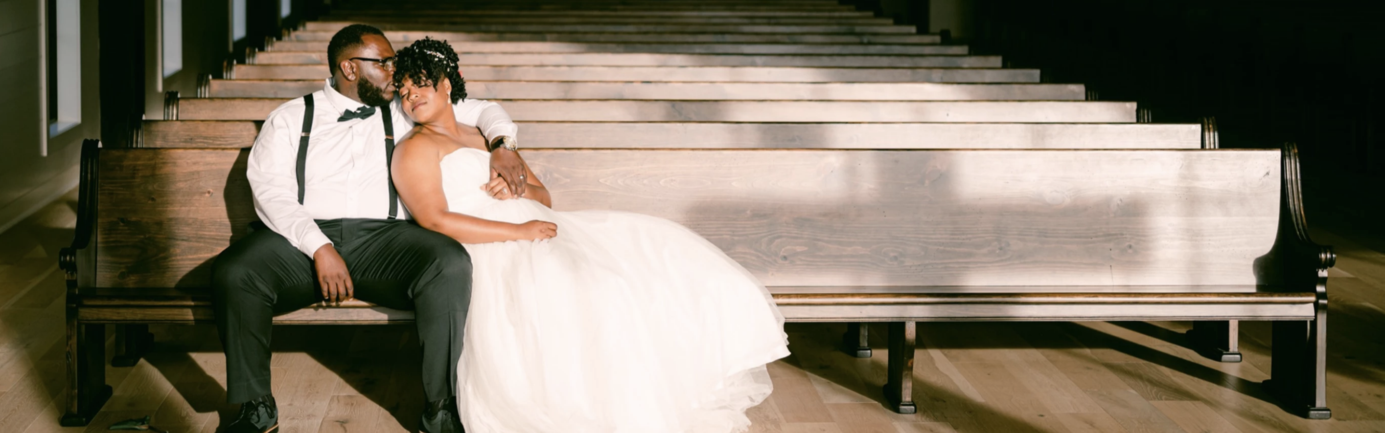 Laura Stiles Photo-BridalBuzz-San Antonio Weddings