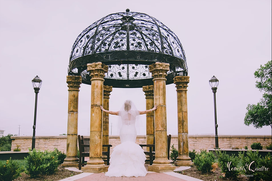 Moments By Quattro-BridalBuzz-San Antonio Weddings