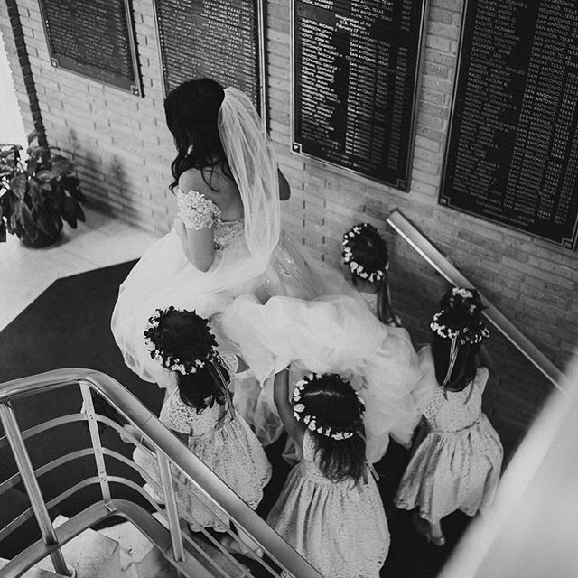 Philip Thomas Photography-BridalBuzz-San Antonio Weddings