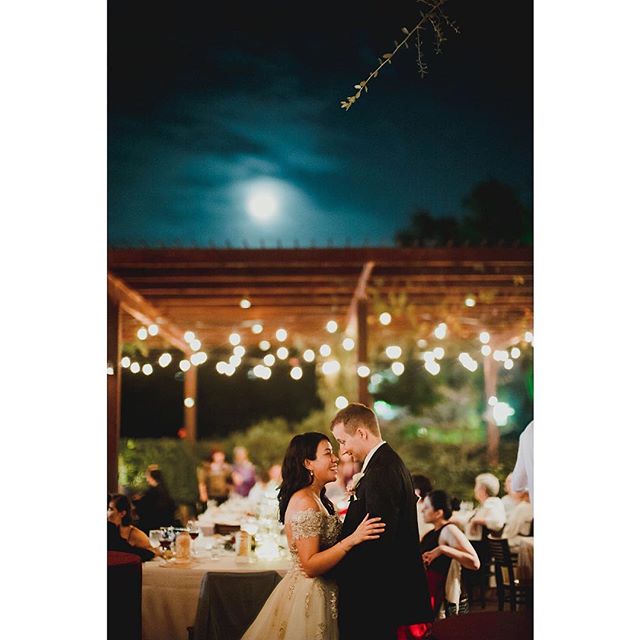 Philip Thomas Photography-BridalBuzz-San Antonio Weddings