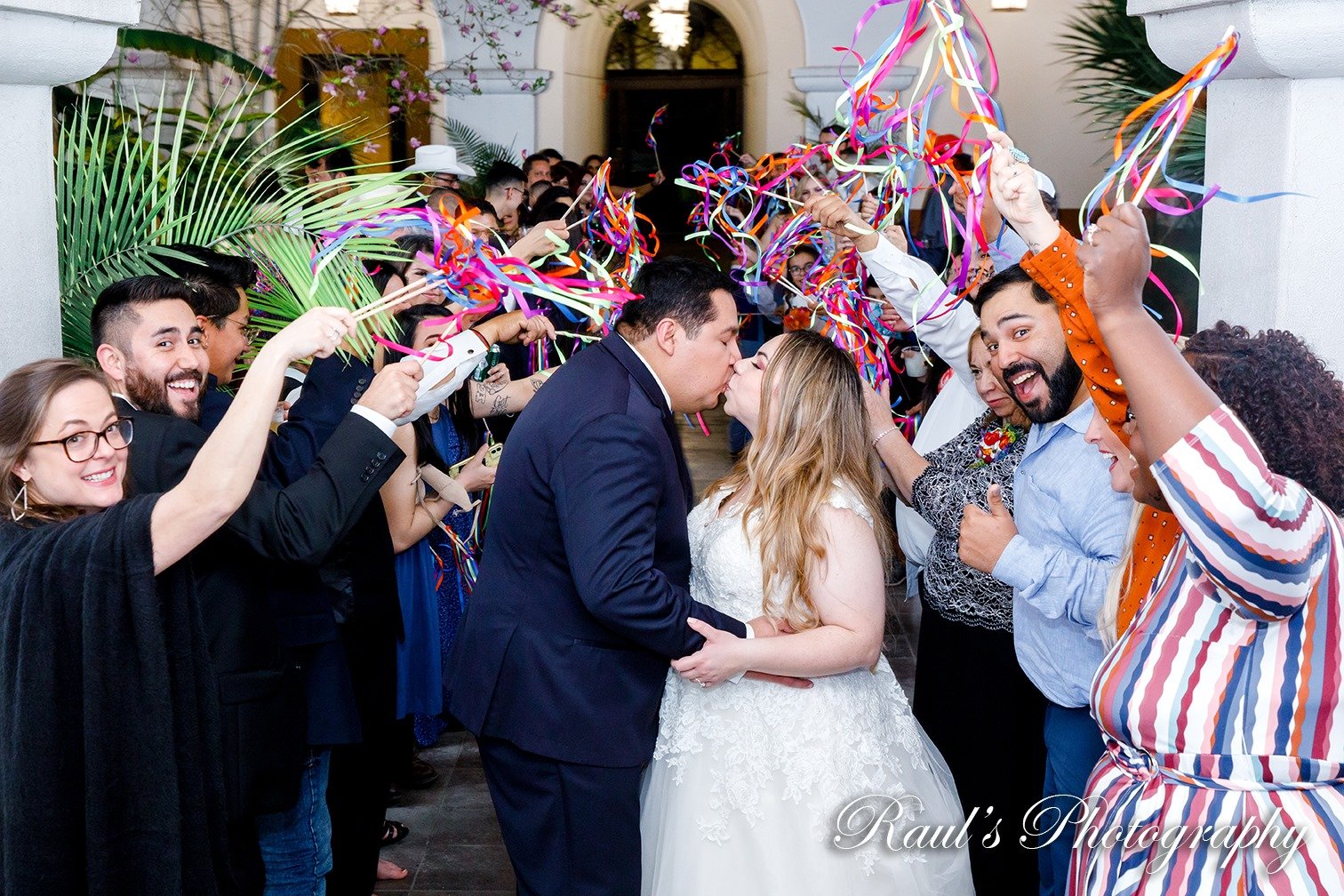 Raul's Photography-BridalBuzz-San Antonio Weddings