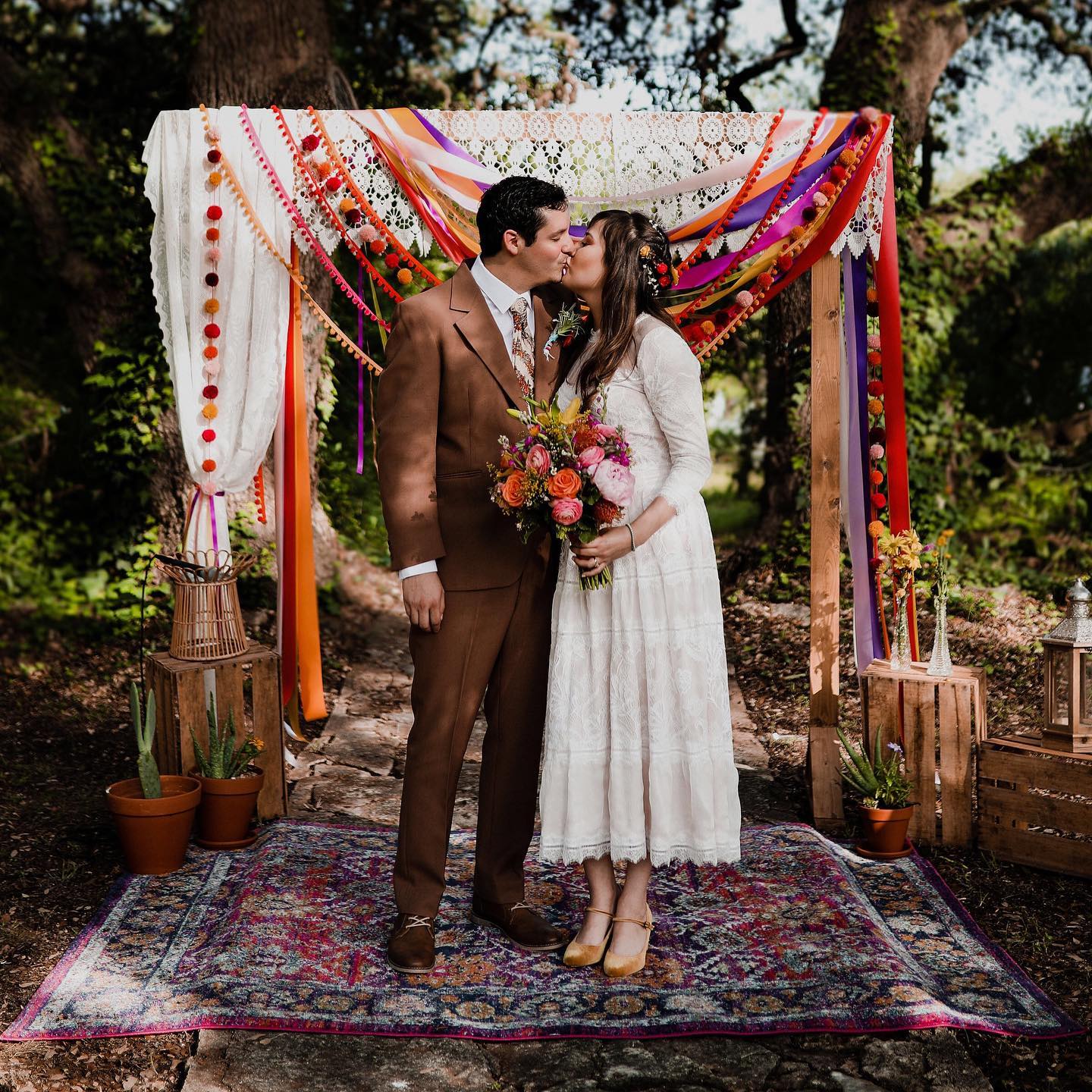 Rustic Romance Rentals-BridalBuzz-San Antonio Weddings