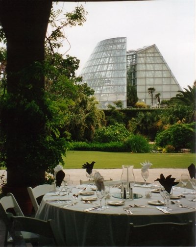 San Antonio Botanical Garden-BridalBuzz-San Antonio Weddings