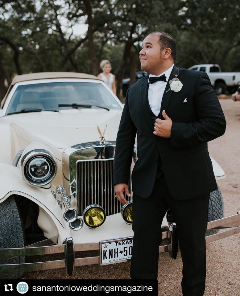 Team One Luxury Charters - BridalBuzz - San Antonio Weddings