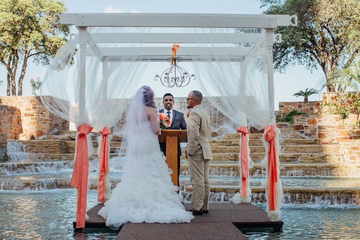 Tower of the Americas- BridalBuzz - San Antonio Weddings