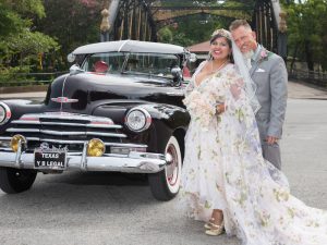 Angelita & Earle Sorensen-BridalBuzz-San Antonio Weddings