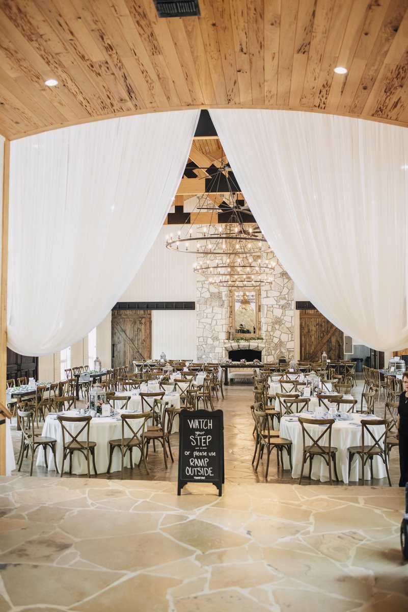 Texas Hill Country wedding at Sendera Springs in Kerrville, Texas