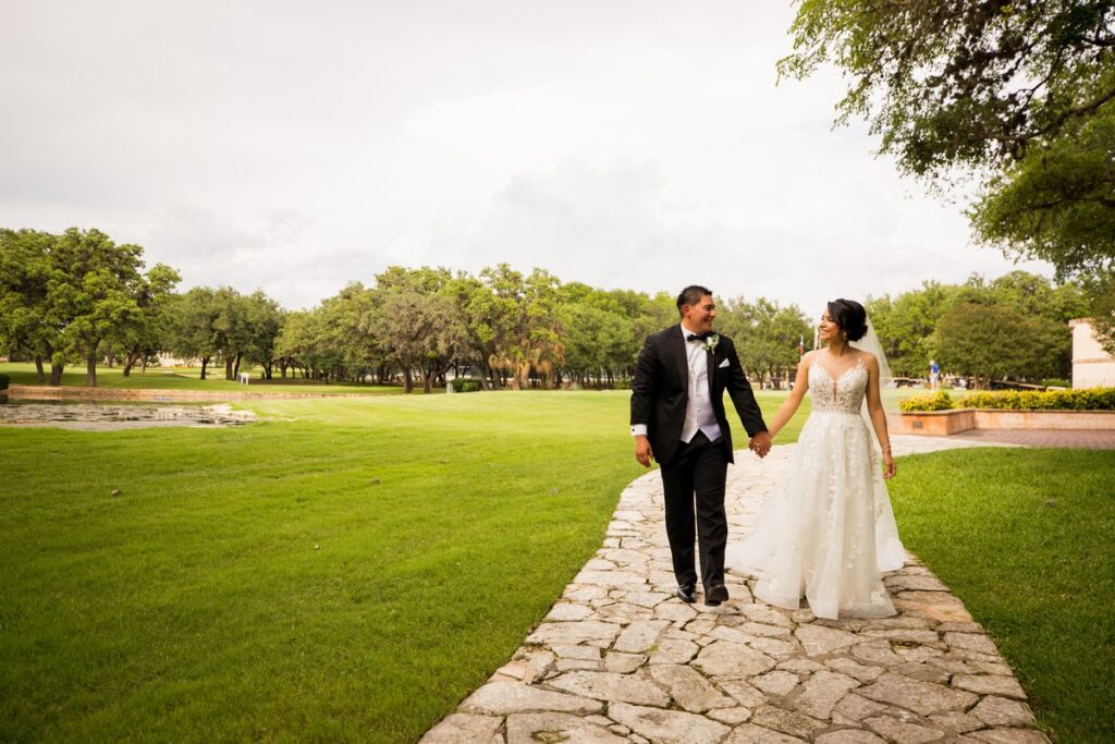 Melissa and AJ's elegant wedding at the Dominion Country Club in San Antonio, Texas