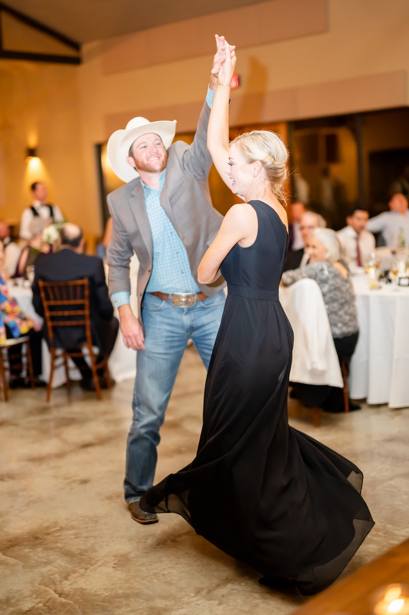 couple dancing at a wedding
