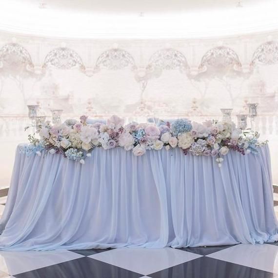 How To Incorporate the 2022 Pantone Color of the Year into Your Wedding